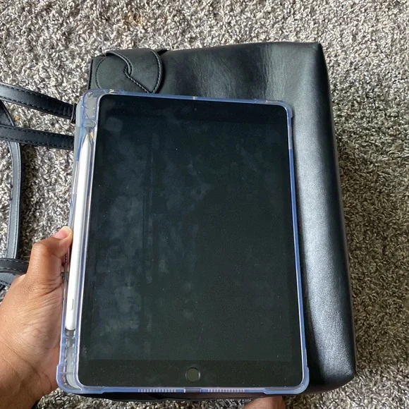 Nine West Black Shoulder Purse - Picture 14 of 14